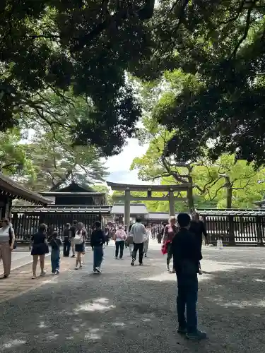 明治神宮の{uncategorized: "未分類", other: "その他", undefined: "問題あり", building: "その他建物", grave: "お墓", sacred_gate: "鳥居", guardian: "狛犬", statue: "像", buddha: "仏像", history: "歴史", nature: "自然", garden: "庭園", animal: "動物", pagoda: "塔", temizu: "手水舎", mountain_gate: "山門・神門", sanctuary: "本殿・本堂", subordinate: "末社・摂社", art: "芸術", scenery: "景色", jizo: "地蔵", ema: "絵馬", goshuin: "御朱印", omikuji: "おみくじ", items: "授与品その他", amulet: "お守り", goshuincho: "御朱印帳", eats: "食事", festival: "お祭り", votive_dance: "神楽", shichigosan: "七五三参", wedding: "結婚式", experience: "体験その他", initially: "初詣", around: "周辺", anti_infection: "感染症対策"}