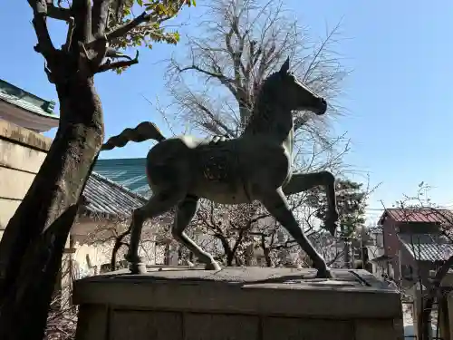 河内國魂神社の{uncategorized: "未分類", other: "その他", undefined: "問題あり", building: "その他建物", grave: "お墓", sacred_gate: "鳥居", guardian: "狛犬", statue: "像", buddha: "仏像", history: "歴史", nature: "自然", garden: "庭園", animal: "動物", pagoda: "塔", temizu: "手水舎", mountain_gate: "山門・神門", sanctuary: "本殿・本堂", subordinate: "末社・摂社", art: "芸術", scenery: "景色", jizo: "地蔵", ema: "絵馬", goshuin: "御朱印", omikuji: "おみくじ", items: "授与品その他", amulet: "お守り", goshuincho: "御朱印帳", eats: "食事", festival: "お祭り", votive_dance: "神楽", shichigosan: "七五三参", wedding: "結婚式", experience: "体験その他", initially: "初詣", around: "周辺", anti_infection: "感染症対策"}