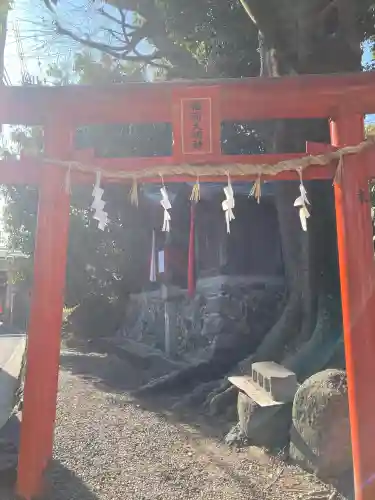 於萬稲荷大明神（田中天満宮末社）の{uncategorized: "未分類", other: "その他", undefined: "問題あり", building: "その他建物", grave: "お墓", sacred_gate: "鳥居", guardian: "狛犬", statue: "像", buddha: "仏像", history: "歴史", nature: "自然", garden: "庭園", animal: "動物", pagoda: "塔", temizu: "手水舎", mountain_gate: "山門・神門", sanctuary: "本殿・本堂", subordinate: "末社・摂社", art: "芸術", scenery: "景色", jizo: "地蔵", ema: "絵馬", goshuin: "御朱印", omikuji: "おみくじ", items: "授与品その他", amulet: "お守り", goshuincho: "御朱印帳", eats: "食事", festival: "お祭り", votive_dance: "神楽", shichigosan: "七五三参", wedding: "結婚式", experience: "体験その他", initially: "初詣", around: "周辺", anti_infection: "感染症対策"}