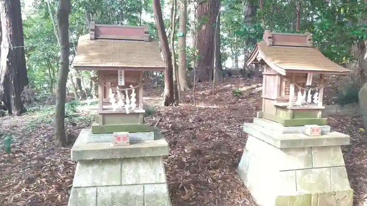麻賀多神社の末社・摂社