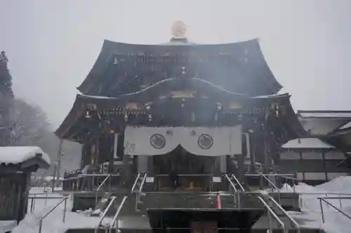 西方寺の本殿・本堂