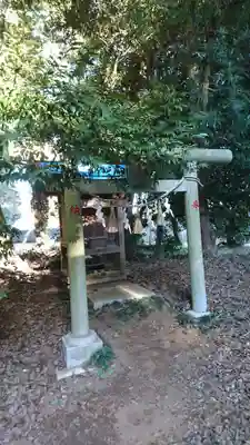 鳥見神社の鳥居