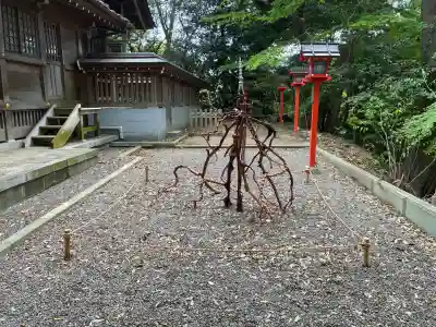 常陸國總社宮の{uncategorized: "未分類", other: "その他", undefined: "問題あり", building: "その他建物", grave: "お墓", sacred_gate: "鳥居", guardian: "狛犬", statue: "像", buddha: "仏像", history: "歴史", nature: "自然", garden: "庭園", animal: "動物", pagoda: "塔", temizu: "手水舎", mountain_gate: "山門・神門", sanctuary: "本殿・本堂", subordinate: "末社・摂社", art: "芸術", scenery: "景色", jizo: "地蔵", ema: "絵馬", goshuin: "御朱印", omikuji: "おみくじ", items: "授与品その他", amulet: "お守り", goshuincho: "御朱印帳", eats: "食事", festival: "お祭り", votive_dance: "神楽", shichigosan: "七五三参", wedding: "結婚式", experience: "体験その他", initially: "初詣", around: "周辺", anti_infection: "感染症対策"}