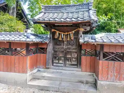 神明社の末社・摂社