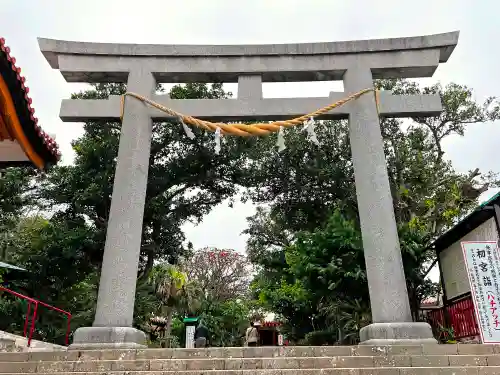 波上宮の鳥居