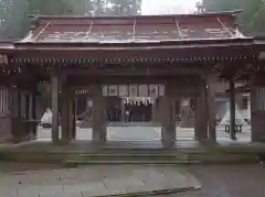 白山比咩神社の山門