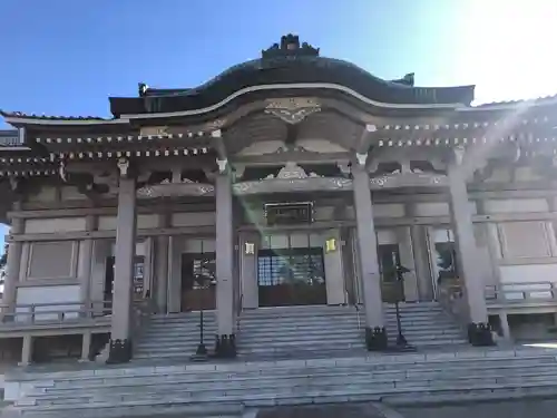 孝勝寺の本殿・本堂