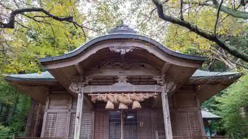 由良比女神社の本殿