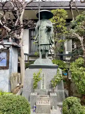 寳蓮寺の{uncategorized: "未分類", other: "その他", undefined: "問題あり", building: "その他建物", grave: "お墓", sacred_gate: "鳥居", guardian: "狛犬", statue: "像", buddha: "仏像", history: "歴史", nature: "自然", garden: "庭園", animal: "動物", pagoda: "塔", temizu: "手水舎", mountain_gate: "山門・神門", sanctuary: "本殿・本堂", subordinate: "末社・摂社", art: "芸術", scenery: "景色", jizo: "地蔵", ema: "絵馬", goshuin: "御朱印", omikuji: "おみくじ", items: "授与品その他", amulet: "お守り", goshuincho: "御朱印帳", eats: "食事", festival: "お祭り", votive_dance: "神楽", shichigosan: "七五三参", wedding: "結婚式", experience: "体験その他", initially: "初詣", around: "周辺", anti_infection: "感染症対策"}