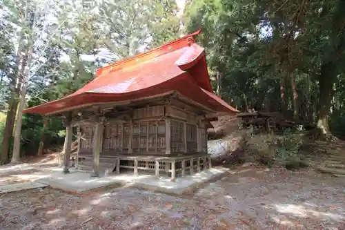 熊野神社の本殿・本堂