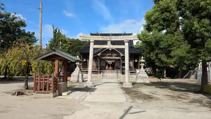 櫟原神社の鳥居