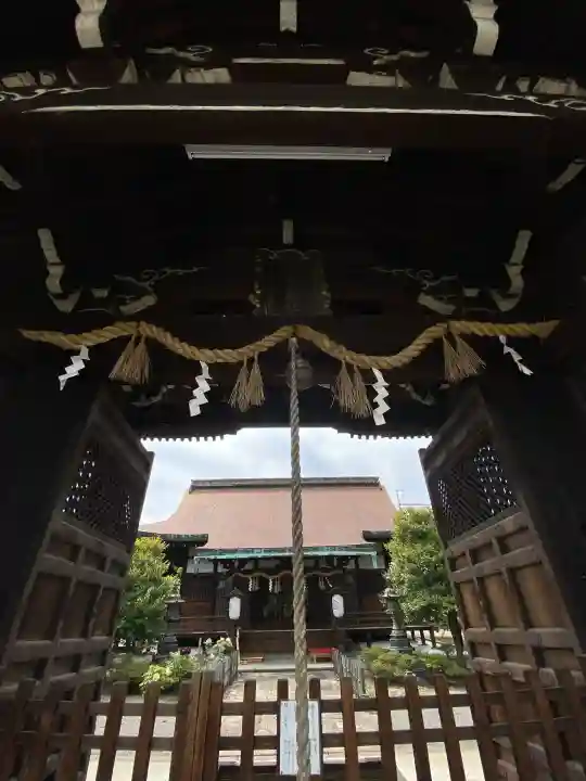 六孫王神社の{uncategorized: "未分類", other: "その他", undefined: "問題あり", building: "その他建物", grave: "お墓", sacred_gate: "鳥居", guardian: "狛犬", statue: "像", buddha: "仏像", history: "歴史", nature: "自然", garden: "庭園", animal: "動物", pagoda: "塔", temizu: "手水舎", mountain_gate: "山門・神門", sanctuary: "本殿・本堂", subordinate: "末社・摂社", art: "芸術", scenery: "景色", jizo: "地蔵", ema: "絵馬", goshuin: "御朱印", omikuji: "おみくじ", items: "授与品その他", amulet: "お守り", goshuincho: "御朱印帳", eats: "食事", festival: "お祭り", votive_dance: "神楽", shichigosan: "七五三参", wedding: "結婚式", experience: "体験その他", initially: "初詣", around: "周辺", anti_infection: "感染症対策"}