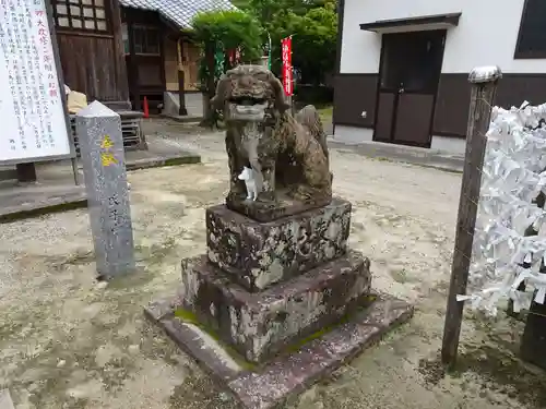 髙木八幡宮の狛犬