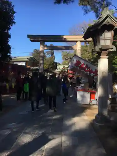 越ヶ谷久伊豆神社の鳥居