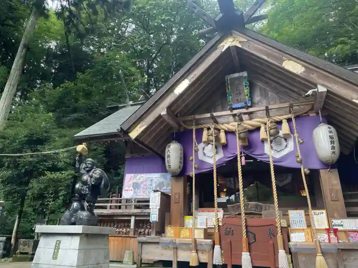 中之嶽神社の{uncategorized: "未分類", other: "その他", undefined: "問題あり", building: "その他建物", grave: "お墓", sacred_gate: "鳥居", guardian: "狛犬", statue: "像", buddha: "仏像", history: "歴史", nature: "自然", garden: "庭園", animal: "動物", pagoda: "塔", temizu: "手水舎", mountain_gate: "山門・神門", sanctuary: "本殿・本堂", subordinate: "末社・摂社", art: "芸術", scenery: "景色", jizo: "地蔵", ema: "絵馬", goshuin: "御朱印", omikuji: "おみくじ", items: "授与品その他", amulet: "お守り", goshuincho: "御朱印帳", eats: "食事", festival: "お祭り", votive_dance: "神楽", shichigosan: "七五三参", wedding: "結婚式", experience: "体験その他", initially: "初詣", around: "周辺", anti_infection: "感染症対策"}