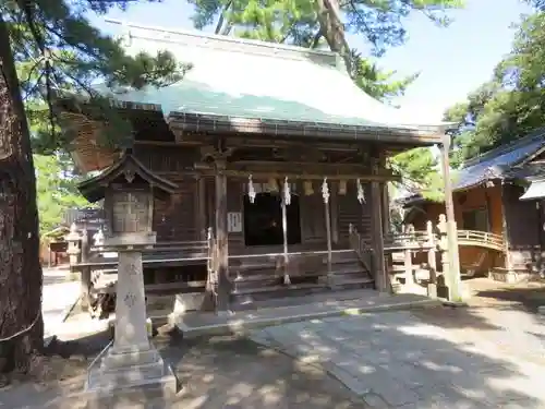 賀露神社の本殿・本堂