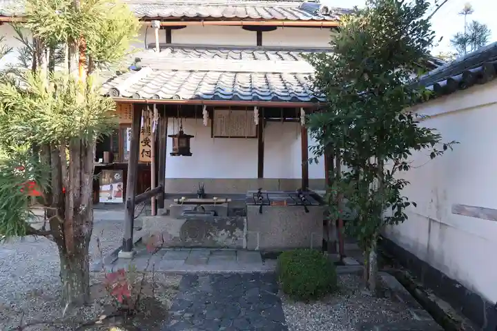 御霊神社(奈良県)