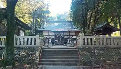 弓削神社の本殿・本堂