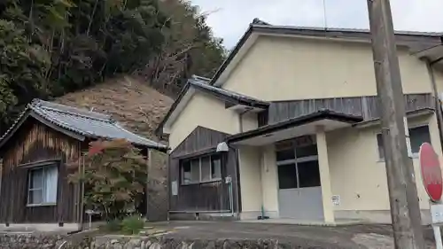 地蔵尊の本殿・本堂