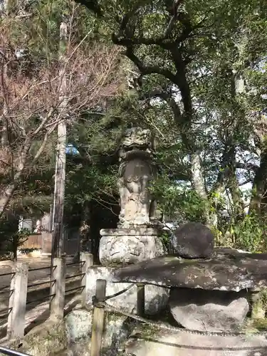 阿太加夜神社の狛犬