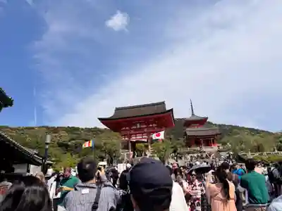清水寺の山門・神門