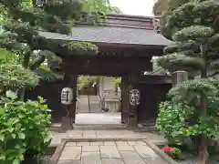 常圓寺の山門