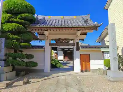 長伝寺の山門・神門