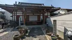 念佛寺の本殿