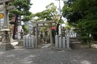 止止呂支比売命神社のその他建物
