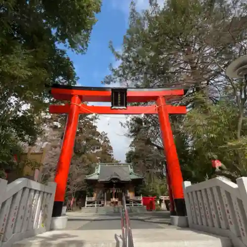 白笹稲荷神社の{uncategorized: "未分類", other: "その他", undefined: "問題あり", building: "その他建物", grave: "お墓", sacred_gate: "鳥居", guardian: "狛犬", statue: "像", buddha: "仏像", history: "歴史", nature: "自然", garden: "庭園", animal: "動物", pagoda: "塔", temizu: "手水舎", mountain_gate: "山門・神門", sanctuary: "本殿・本堂", subordinate: "末社・摂社", art: "芸術", scenery: "景色", jizo: "地蔵", ema: "絵馬", goshuin: "御朱印", omikuji: "おみくじ", items: "授与品その他", amulet: "お守り", goshuincho: "御朱印帳", eats: "食事", festival: "お祭り", votive_dance: "神楽", shichigosan: "七五三参", wedding: "結婚式", experience: "体験その他", initially: "初詣", around: "周辺", anti_infection: "感染症対策"}