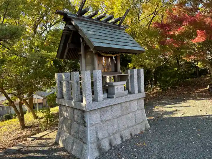 久麻久神社の末社・摂社