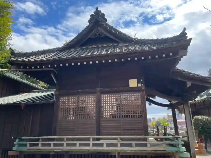 香取神社の{uncategorized: "未分類", other: "その他", undefined: "問題あり", building: "その他建物", grave: "お墓", sacred_gate: "鳥居", guardian: "狛犬", statue: "像", buddha: "仏像", history: "歴史", nature: "自然", garden: "庭園", animal: "動物", pagoda: "塔", temizu: "手水舎", mountain_gate: "山門・神門", sanctuary: "本殿・本堂", subordinate: "末社・摂社", art: "芸術", scenery: "景色", jizo: "地蔵", ema: "絵馬", goshuin: "御朱印", omikuji: "おみくじ", items: "授与品その他", amulet: "お守り", goshuincho: "御朱印帳", eats: "食事", festival: "お祭り", votive_dance: "神楽", shichigosan: "七五三参", wedding: "結婚式", experience: "体験その他", initially: "初詣", around: "周辺", anti_infection: "感染症対策"}