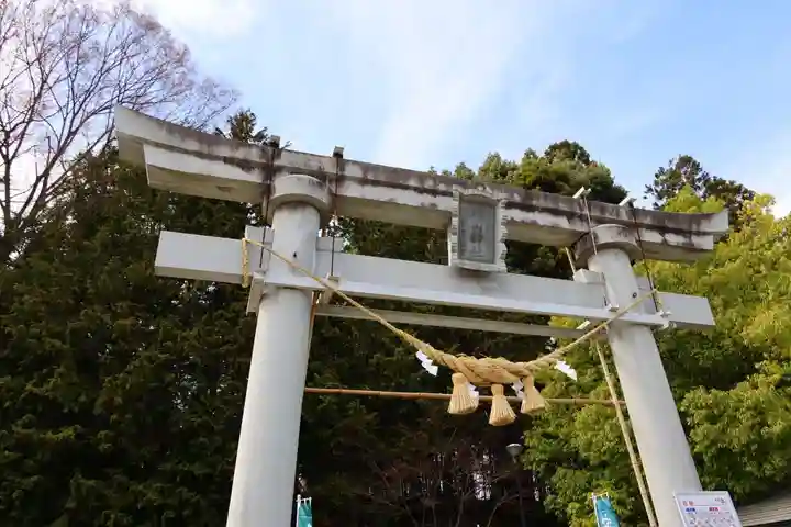 滑川神社 - 仕事と子どもの守り神の鳥居