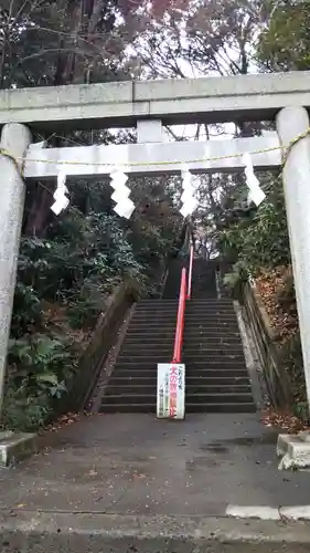 道野辺八幡宮の鳥居