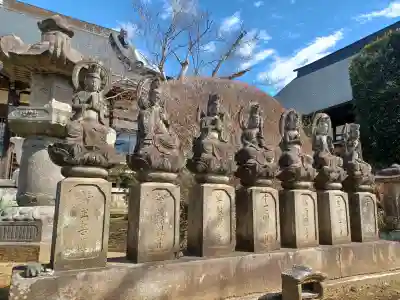 淨空院の{uncategorized: "未分類", other: "その他", undefined: "問題あり", building: "その他建物", grave: "お墓", sacred_gate: "鳥居", guardian: "狛犬", statue: "像", buddha: "仏像", history: "歴史", nature: "自然", garden: "庭園", animal: "動物", pagoda: "塔", temizu: "手水舎", mountain_gate: "山門・神門", sanctuary: "本殿・本堂", subordinate: "末社・摂社", art: "芸術", scenery: "景色", jizo: "地蔵", ema: "絵馬", goshuin: "御朱印", omikuji: "おみくじ", items: "授与品その他", amulet: "お守り", goshuincho: "御朱印帳", eats: "食事", festival: "お祭り", votive_dance: "神楽", shichigosan: "七五三参", wedding: "結婚式", experience: "体験その他", initially: "初詣", around: "周辺", anti_infection: "感染症対策"}