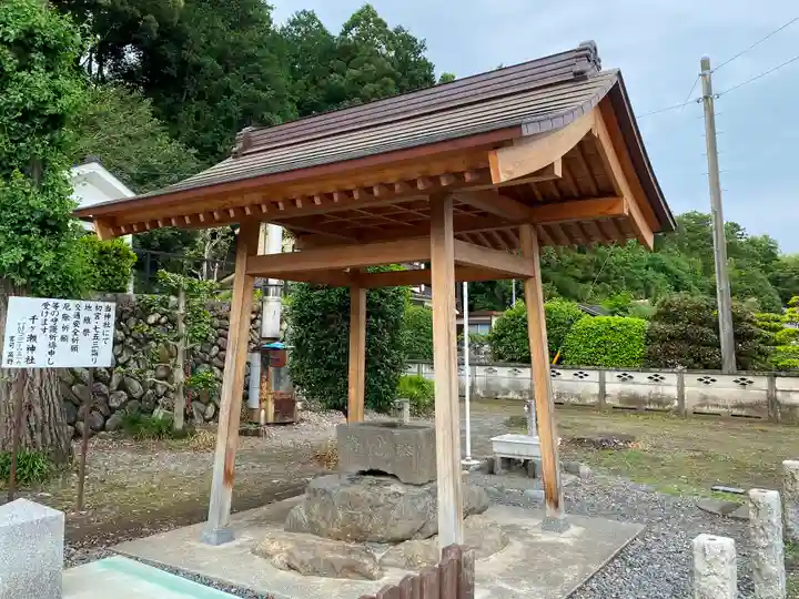 千ケ瀬神社の手水舎