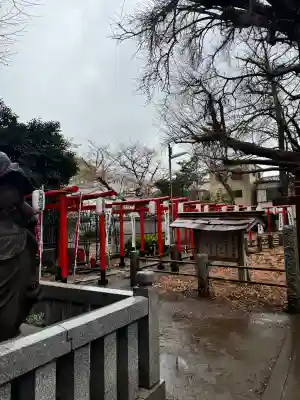 鬼子母神堂　(法明寺）の{uncategorized: "未分類", other: "その他", undefined: "問題あり", building: "その他建物", grave: "お墓", sacred_gate: "鳥居", guardian: "狛犬", statue: "像", buddha: "仏像", history: "歴史", nature: "自然", garden: "庭園", animal: "動物", pagoda: "塔", temizu: "手水舎", mountain_gate: "山門・神門", sanctuary: "本殿・本堂", subordinate: "末社・摂社", art: "芸術", scenery: "景色", jizo: "地蔵", ema: "絵馬", goshuin: "御朱印", omikuji: "おみくじ", items: "授与品その他", amulet: "お守り", goshuincho: "御朱印帳", eats: "食事", festival: "お祭り", votive_dance: "神楽", shichigosan: "七五三参", wedding: "結婚式", experience: "体験その他", initially: "初詣", around: "周辺", anti_infection: "感染症対策"}