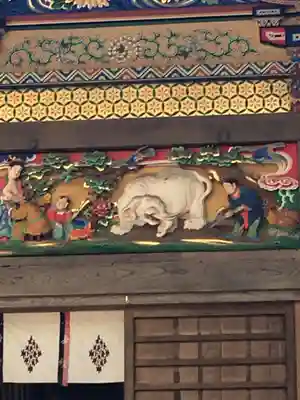 宝登山神社の芸術