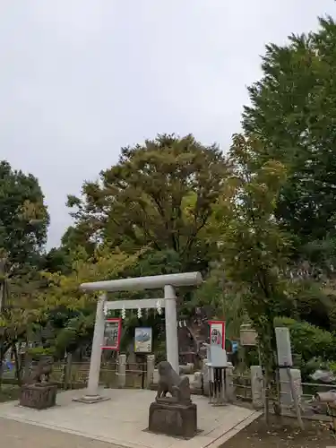 鳩森八幡神社(東京都)