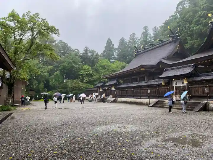 熊野本宮大社の{uncategorized: "未分類", other: "その他", undefined: "問題あり", building: "その他建物", grave: "お墓", sacred_gate: "鳥居", guardian: "狛犬", statue: "像", buddha: "仏像", history: "歴史", nature: "自然", garden: "庭園", animal: "動物", pagoda: "塔", temizu: "手水舎", mountain_gate: "山門・神門", sanctuary: "本殿・本堂", subordinate: "末社・摂社", art: "芸術", scenery: "景色", jizo: "地蔵", ema: "絵馬", goshuin: "御朱印", omikuji: "おみくじ", items: "授与品その他", amulet: "お守り", goshuincho: "御朱印帳", eats: "食事", festival: "お祭り", votive_dance: "神楽", shichigosan: "七五三参", wedding: "結婚式", experience: "体験その他", initially: "初詣", around: "周辺", anti_infection: "感染症対策"}