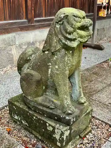 八幡神社の狛犬