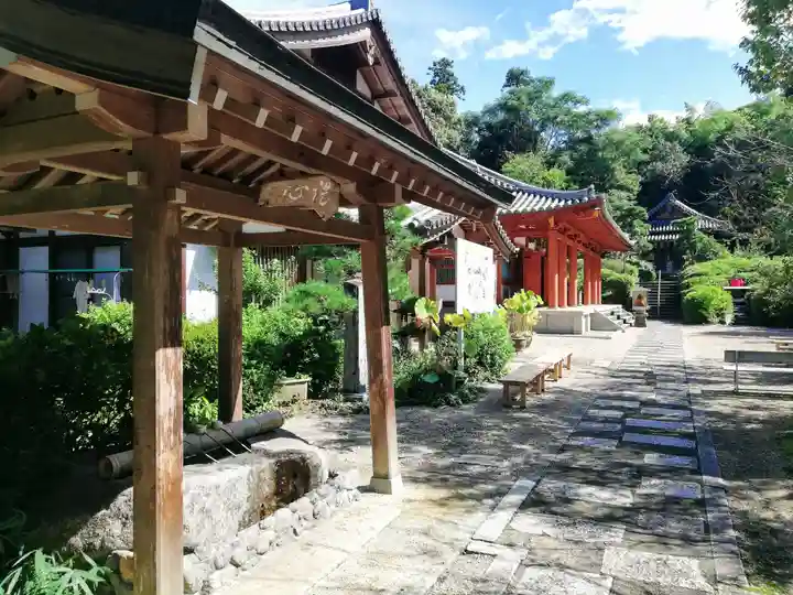 平等寺(三輪山平等寺)のその他建物