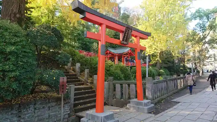 乙女稲荷神社の鳥居