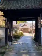 大生寺の山門