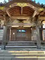 柳沢寺の本殿・本堂