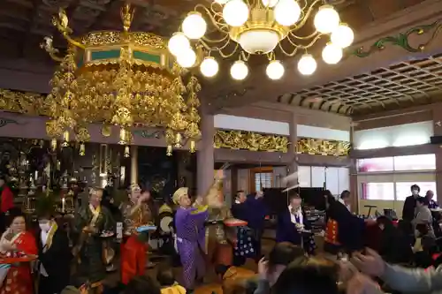 総本山　本福寺の本殿・本堂