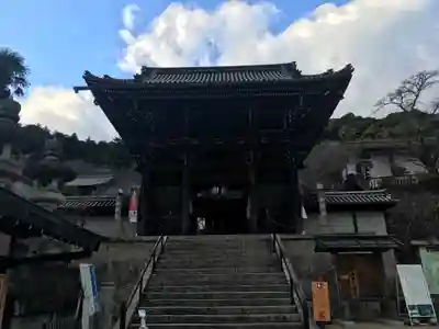 長谷寺の山門・神門