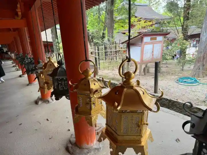 春日大社の{uncategorized: "未分類", other: "その他", undefined: "問題あり", building: "その他建物", grave: "お墓", sacred_gate: "鳥居", guardian: "狛犬", statue: "像", buddha: "仏像", history: "歴史", nature: "自然", garden: "庭園", animal: "動物", pagoda: "塔", temizu: "手水舎", mountain_gate: "山門・神門", sanctuary: "本殿・本堂", subordinate: "末社・摂社", art: "芸術", scenery: "景色", jizo: "地蔵", ema: "絵馬", goshuin: "御朱印", omikuji: "おみくじ", items: "授与品その他", amulet: "お守り", goshuincho: "御朱印帳", eats: "食事", festival: "お祭り", votive_dance: "神楽", shichigosan: "七五三参", wedding: "結婚式", experience: "体験その他", initially: "初詣", around: "周辺", anti_infection: "感染症対策"}