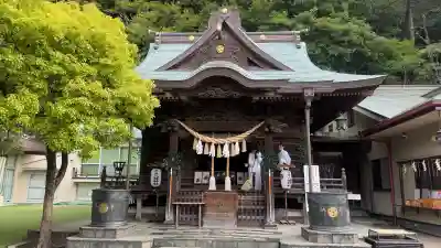 根岸八幡神社の{uncategorized: "未分類", other: "その他", undefined: "問題あり", building: "その他建物", grave: "お墓", sacred_gate: "鳥居", guardian: "狛犬", statue: "像", buddha: "仏像", history: "歴史", nature: "自然", garden: "庭園", animal: "動物", pagoda: "塔", temizu: "手水舎", mountain_gate: "山門・神門", sanctuary: "本殿・本堂", subordinate: "末社・摂社", art: "芸術", scenery: "景色", jizo: "地蔵", ema: "絵馬", goshuin: "御朱印", omikuji: "おみくじ", items: "授与品その他", amulet: "お守り", goshuincho: "御朱印帳", eats: "食事", festival: "お祭り", votive_dance: "神楽", shichigosan: "七五三参", wedding: "結婚式", experience: "体験その他", initially: "初詣", around: "周辺", anti_infection: "感染症対策"}