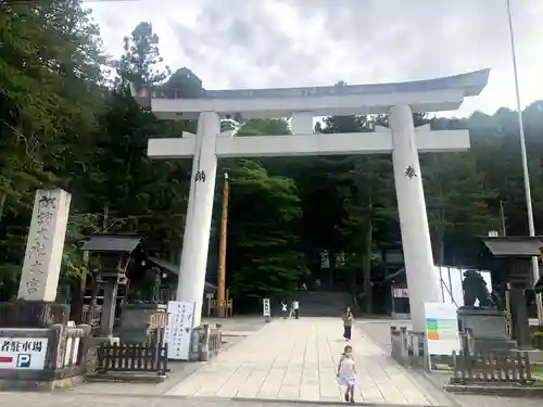 諏訪大社(長野県)